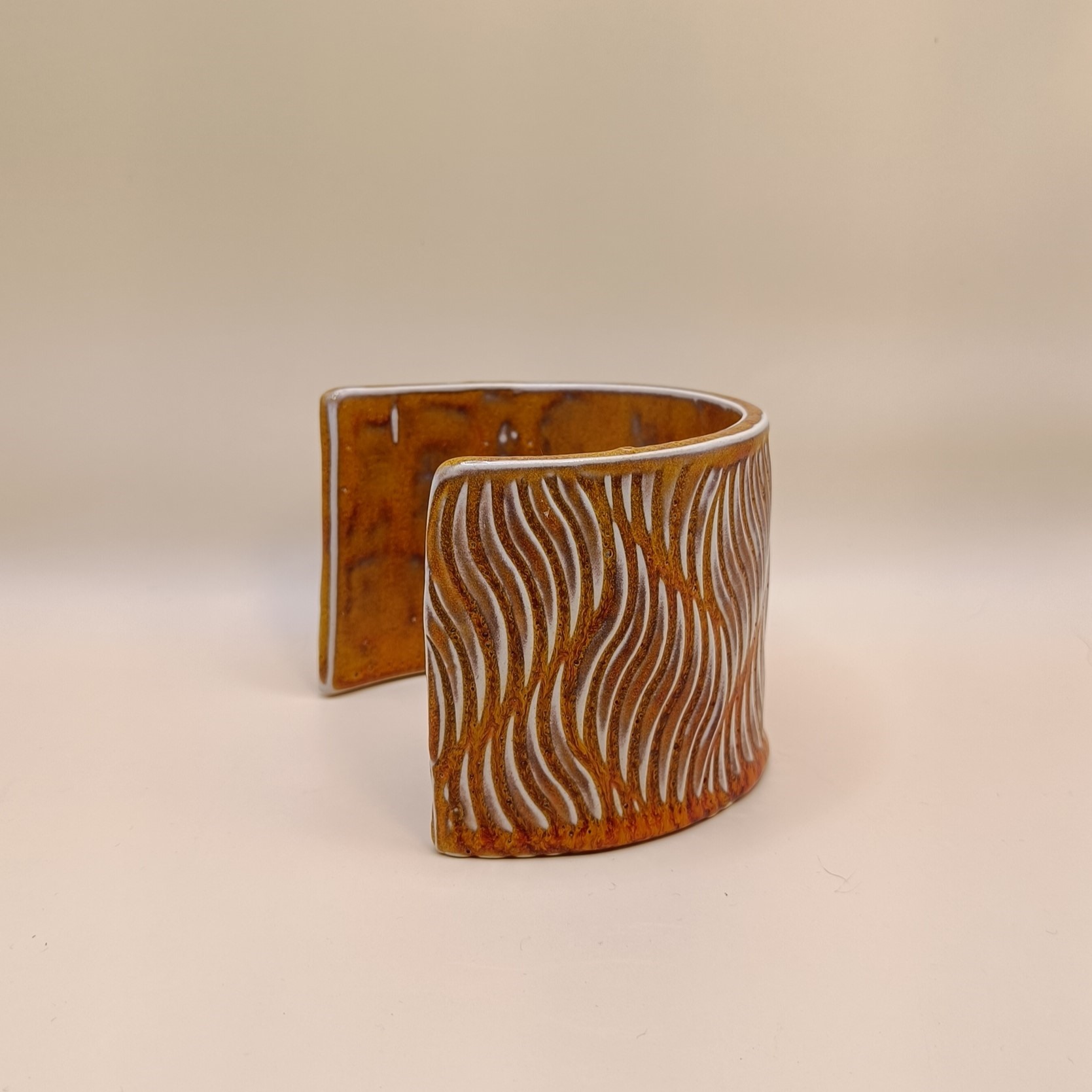 Fèndu, décoration jardin, décoration extérieure, decoration jardin, deco jardin, déco jardin, déco extérieure, déco pour jardin, deco pour jardin, deco extérieure, céramique, grès