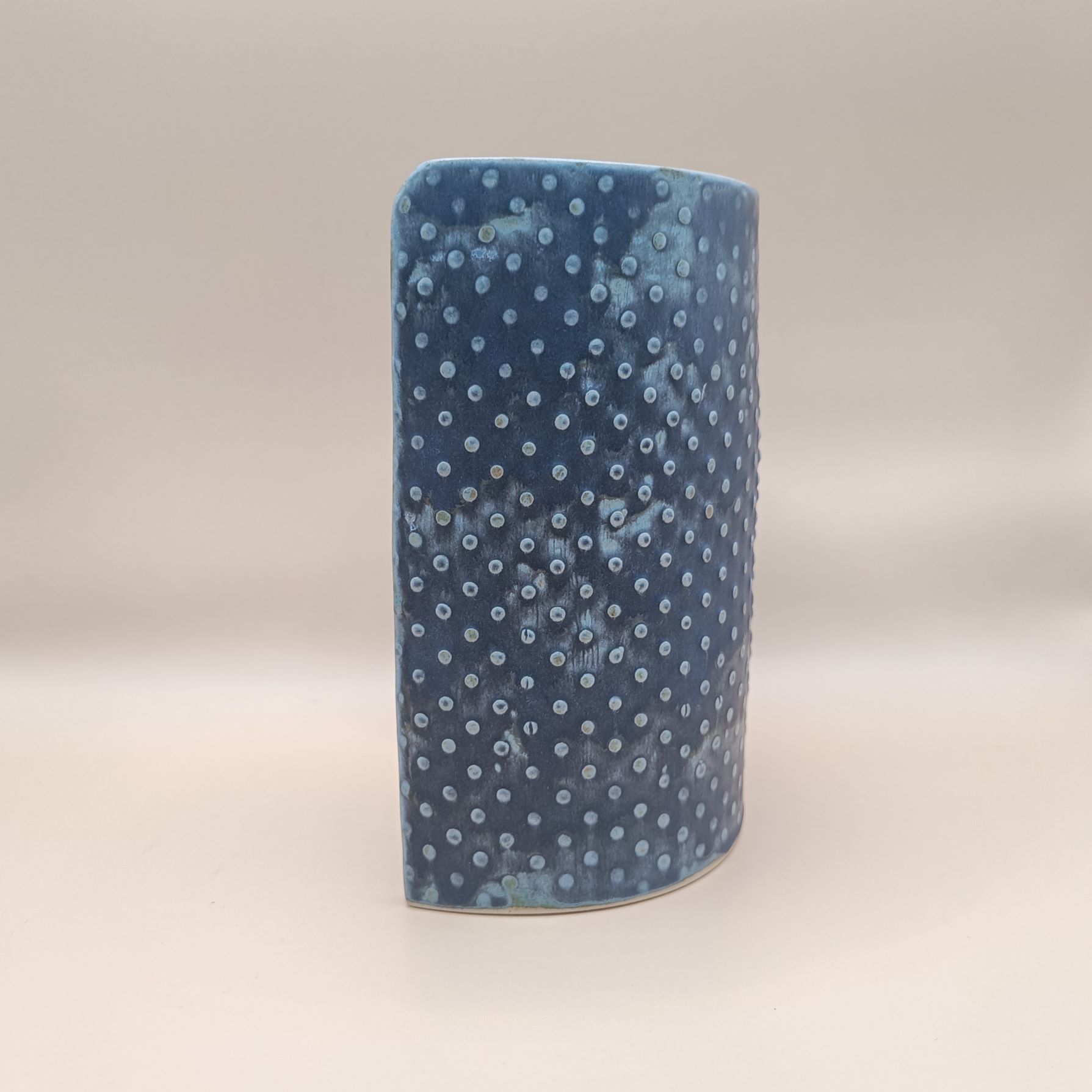 Fèndu, décoration jardin, décoration extérieure, decoration jardin, deco jardin, déco jardin, déco extérieure, déco pour jardin, deco pour jardin, deco extérieure, céramique, grès