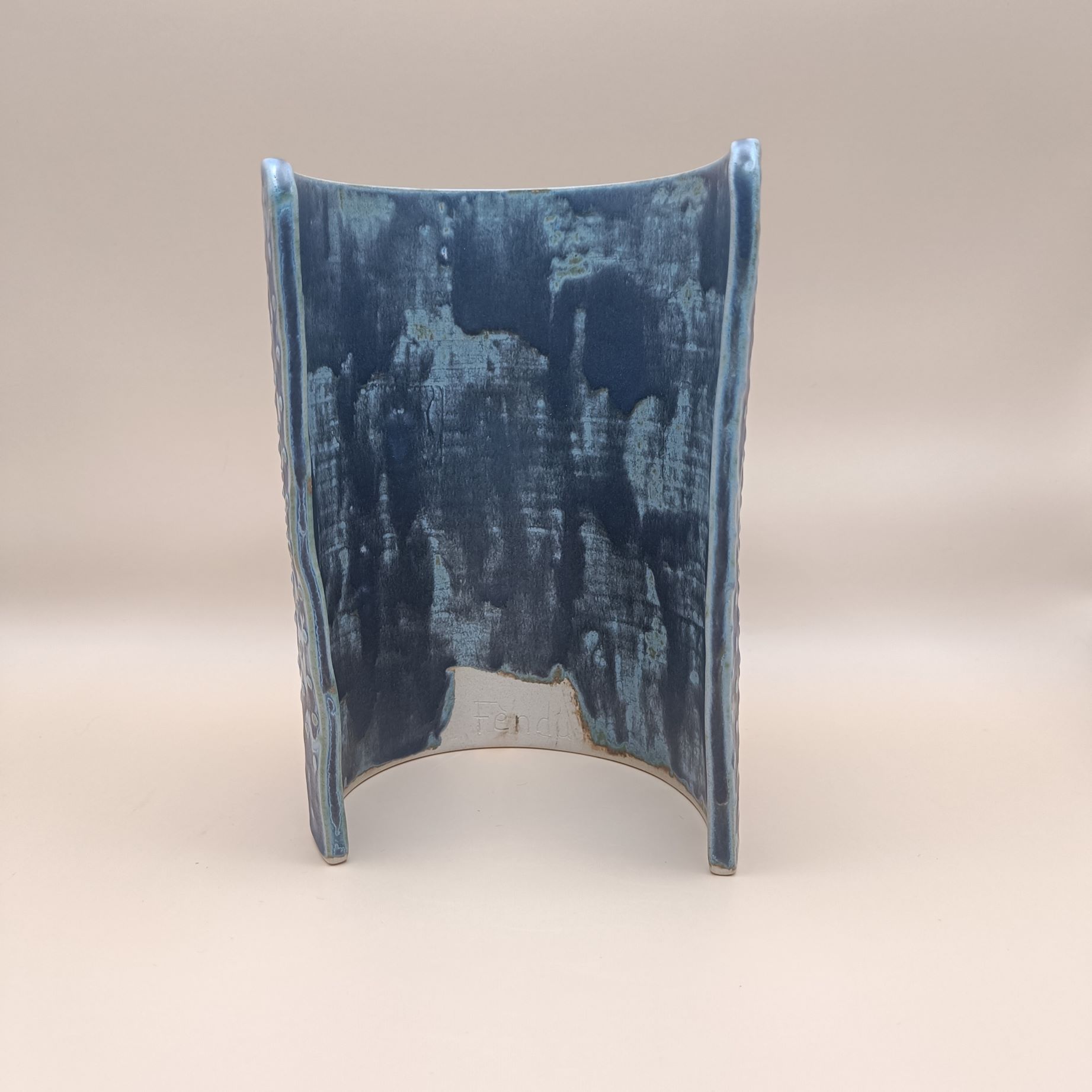 Fèndu, décoration jardin, décoration extérieure, decoration jardin, deco jardin, déco jardin, déco extérieure, déco pour jardin, deco pour jardin, deco extérieure, céramique, grès