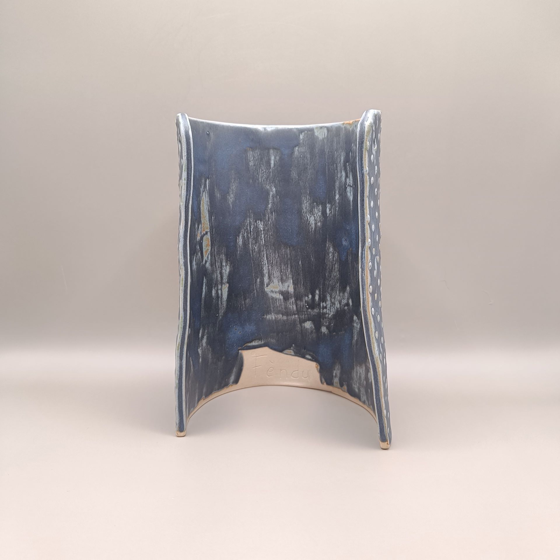 Fèndu, décoration jardin, décoration extérieure, decoration jardin, deco jardin, déco jardin, déco extérieure, déco pour jardin, deco pour jardin, deco extérieure, céramique, grès