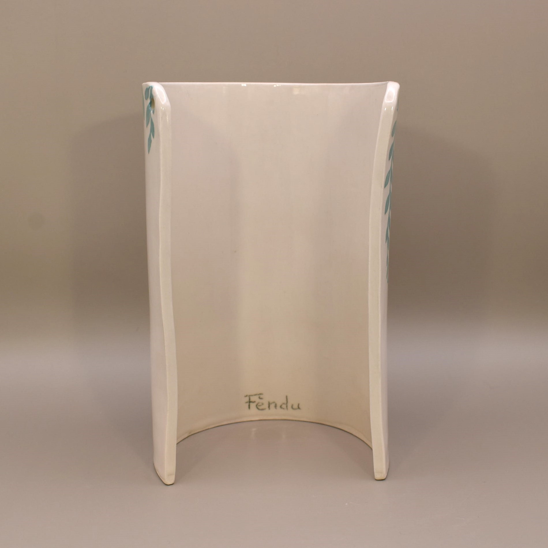 Fèndu, décoration jardin, décoration extérieure, decoration jardin, deco jardin, déco jardin, déco extérieure, déco pour jardin, deco pour jardin, deco extérieure, céramique, grès